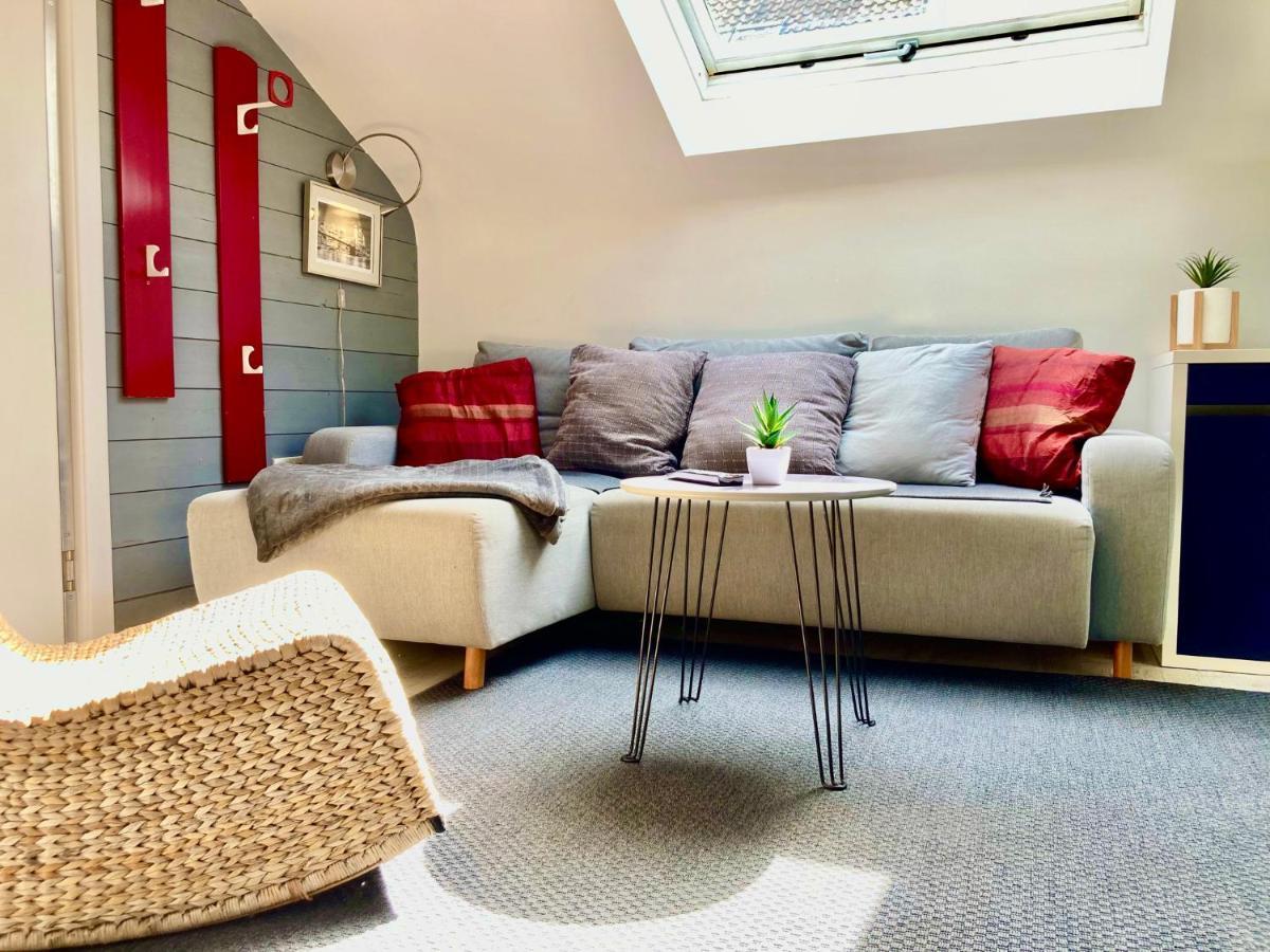 Living At Saarpartments - Adultsonly - Business & Holiday Homes With Kitchen For Long- And Short Term Stay, 3 Min To St Johanner Markt And Points Of Interest Saarbruecken Exterior photo